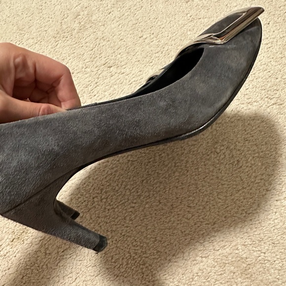 Roger Vivier Grey Suede Heels,Size 5 - Picture 3 of 4